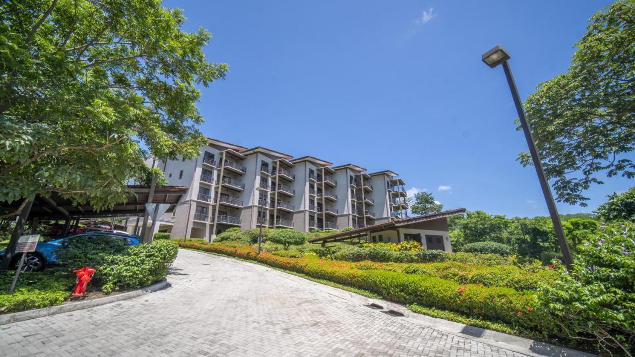 Roble Sabana 105 Luxury Apartment - Reserva Conchal Плайя-Кончаль Экстерьер фото