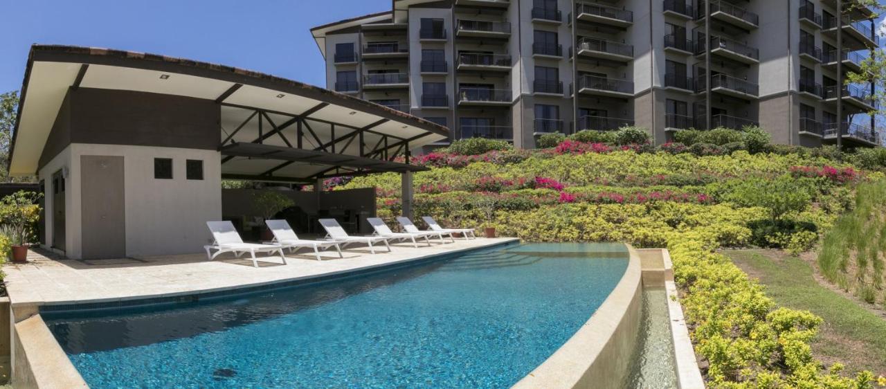 Roble Sabana 105 Luxury Apartment - Reserva Conchal Плайя-Кончаль Экстерьер фото